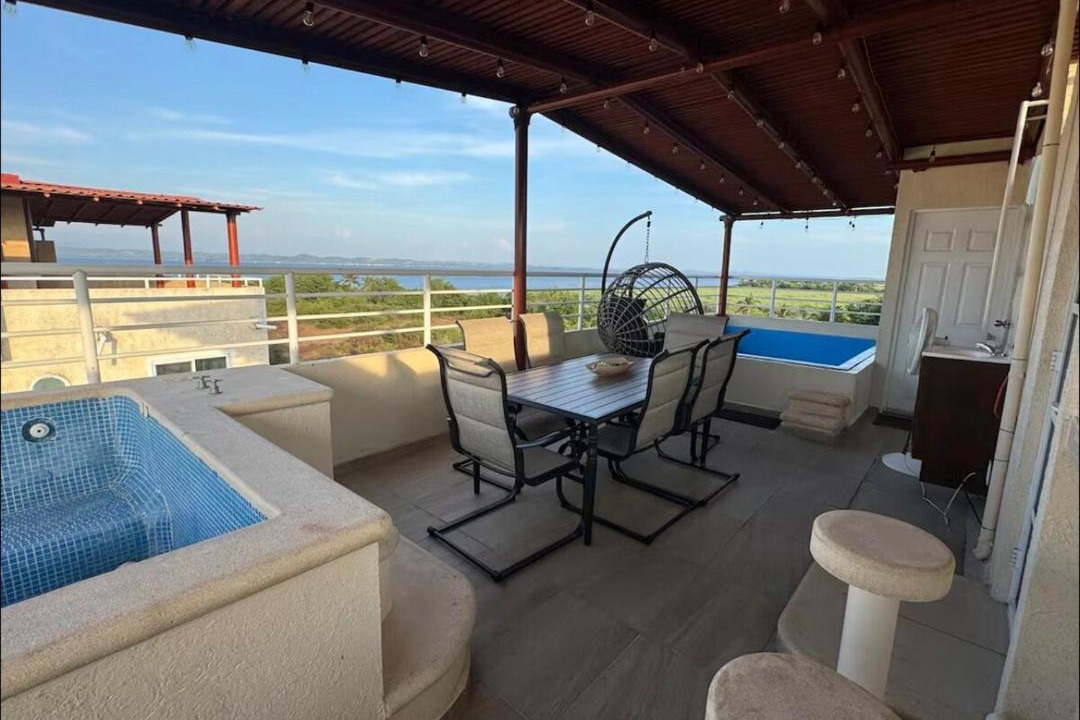 Photo of Patio Balcony in Puente del Mar