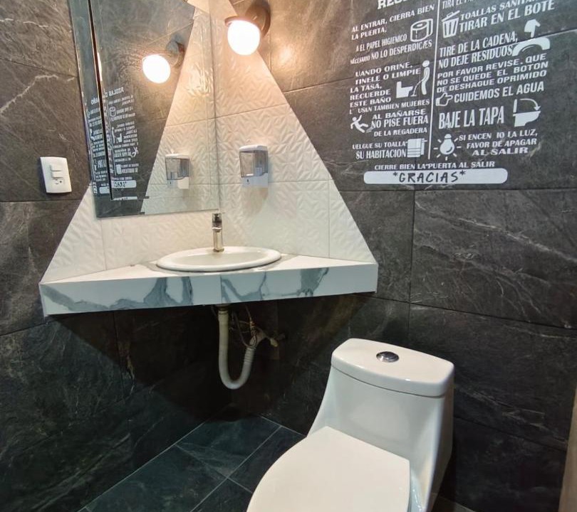 Photo of Bathroom in San Nicolas de los Garza