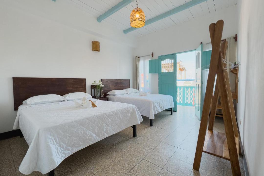 Photo of Bedroom in Flores