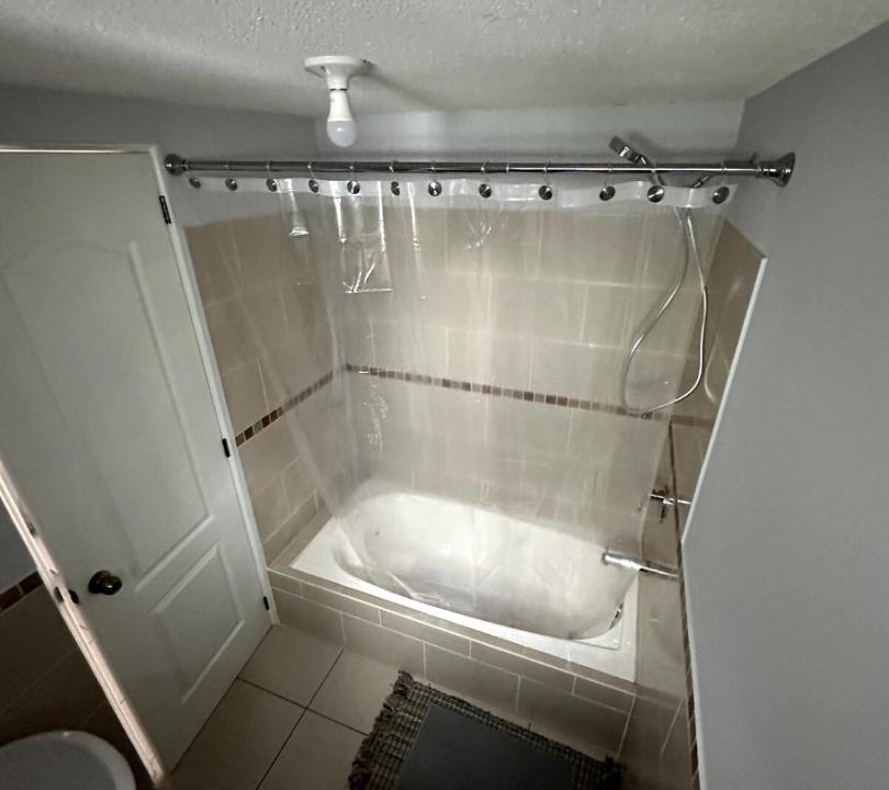 Photo of Bathroom in San Lucas Sacatepequez