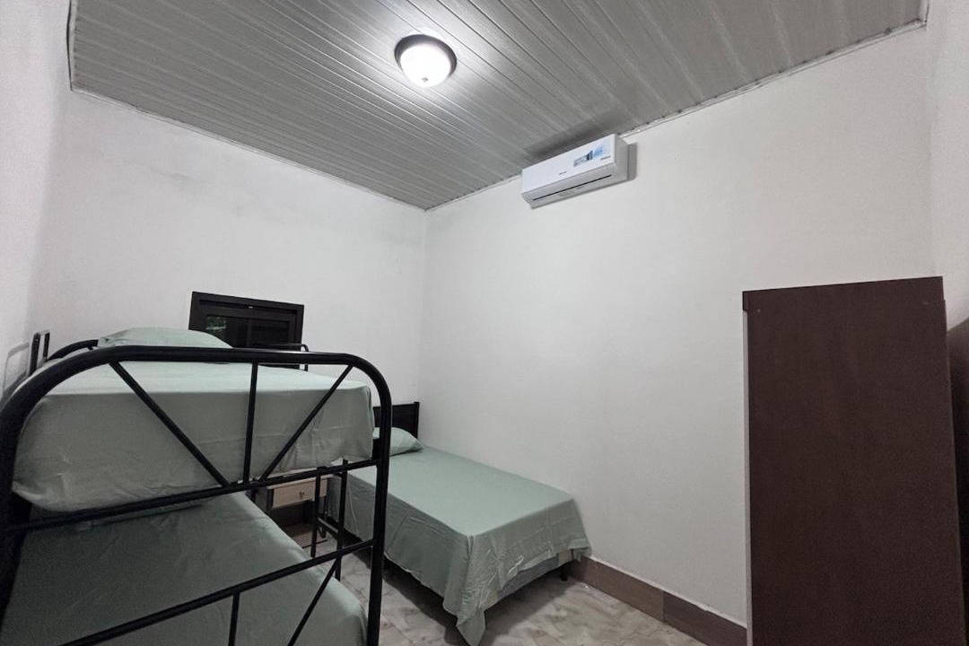 Photo of Bedroom in Flores