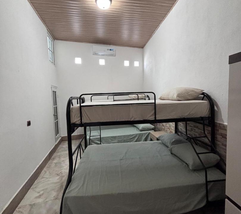 Photo of Bedroom in Flores