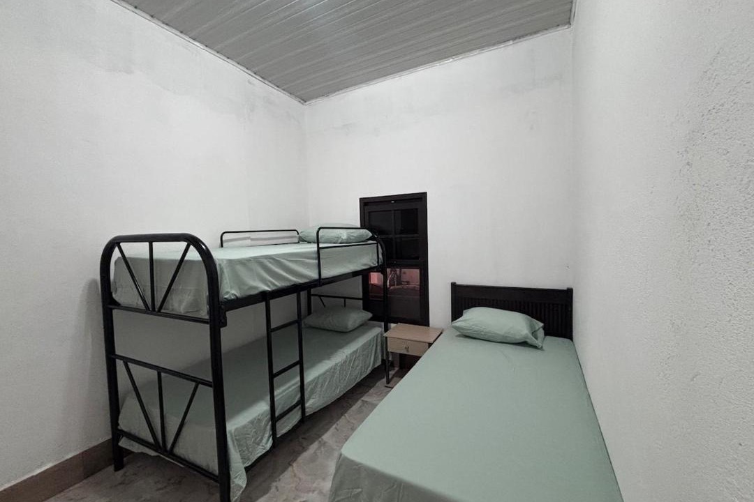 Photo of Bedroom in Flores