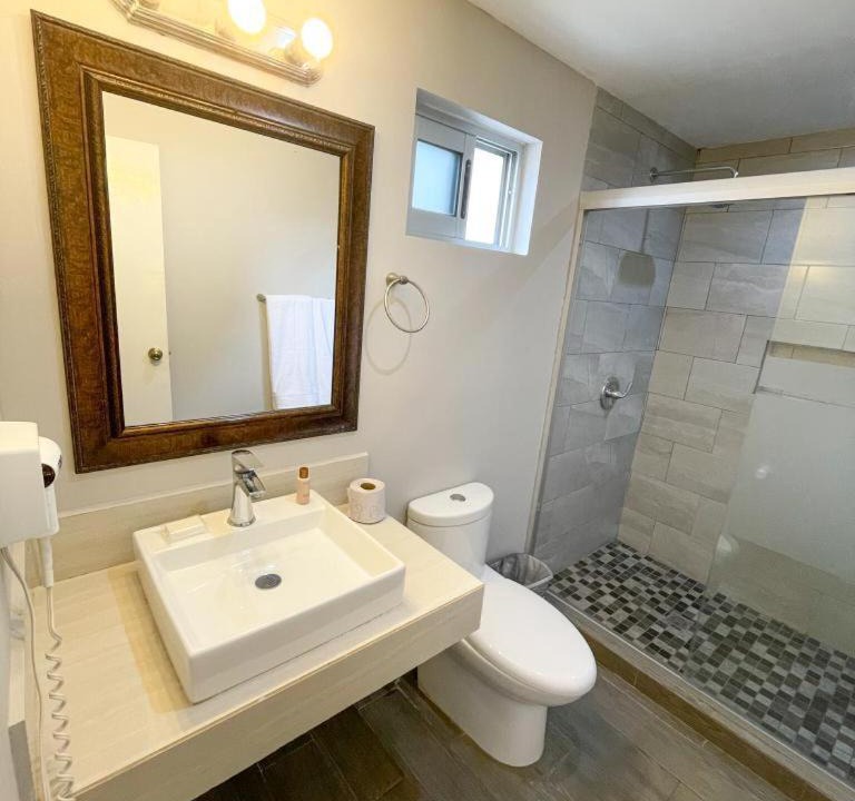 Photo of Bathroom in Acuna