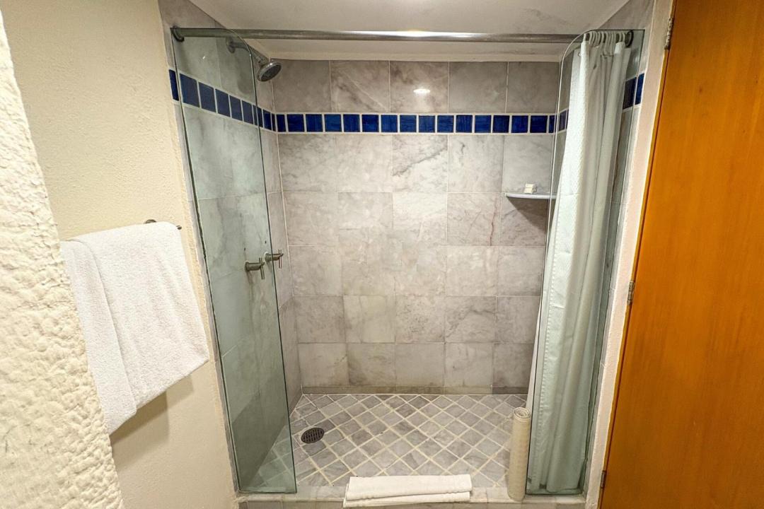 Photo of Bathroom in South Hotel Zone