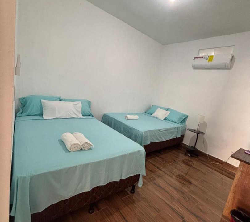 Photo of Bedroom in Flores