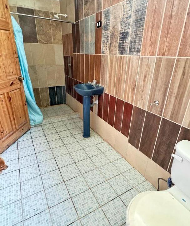 Photo of Bathroom in El Hawaii