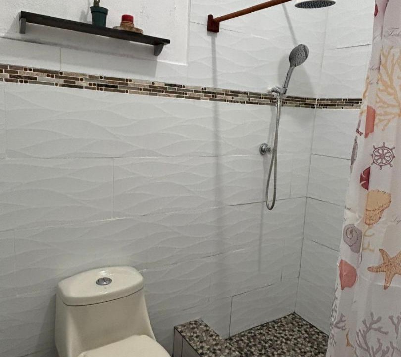 Photo of Bathroom in Flores