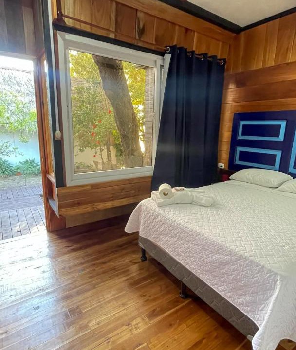 Photo of Bedroom in Flores
