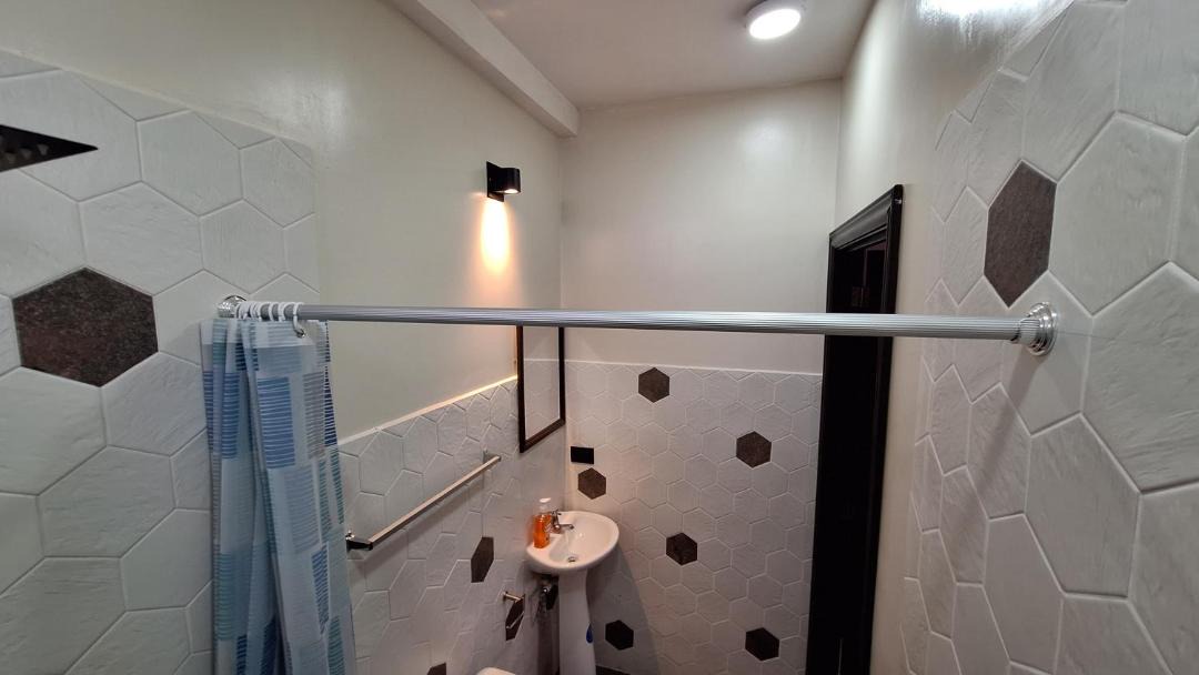 Photo of Bathroom in San Juan La Laguna