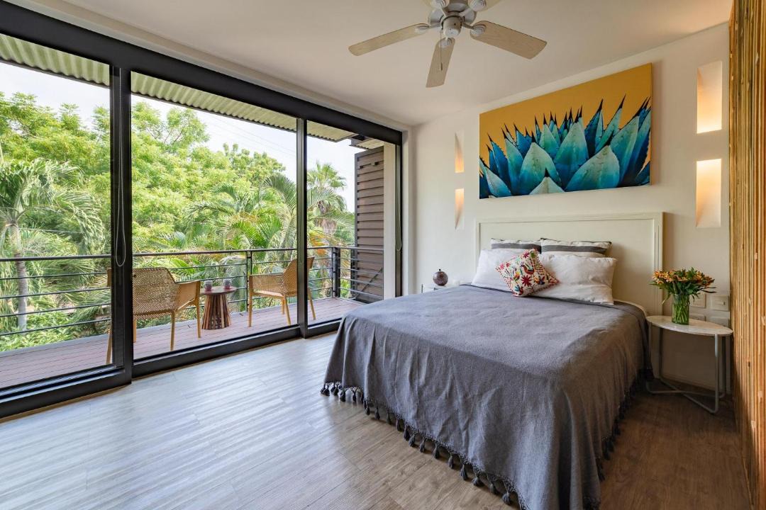 Photo of Bedroom in R