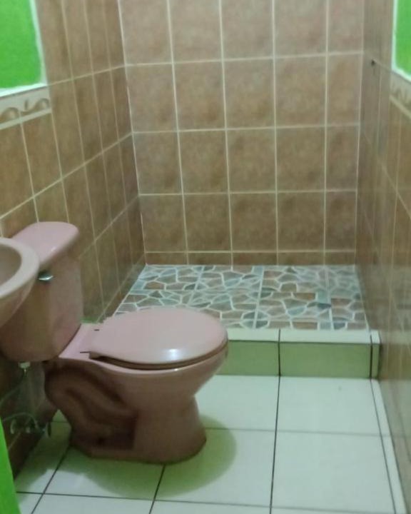 Photo of Bathroom in Santa Cruz Mulua