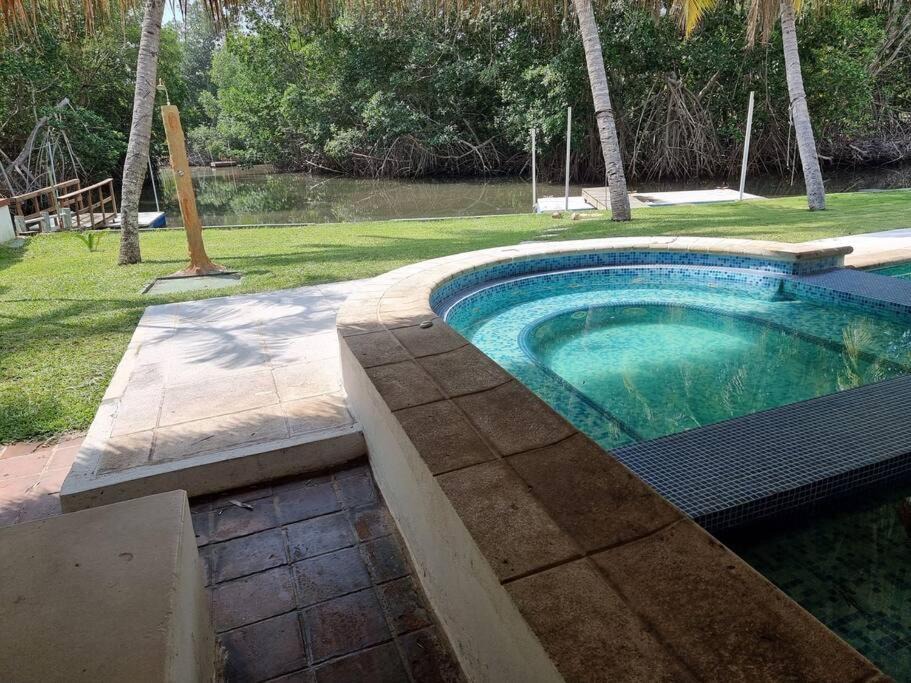 Photo of Outdoor in Puerto Quetzal