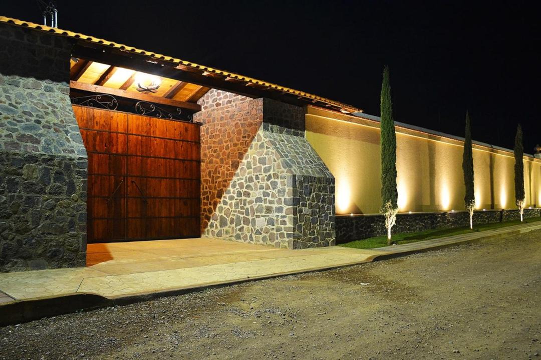 Photo of Buildings in San Martin de las Piramides