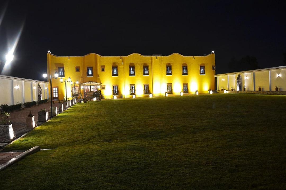 Photo of Buildings in San Martin de las Piramides