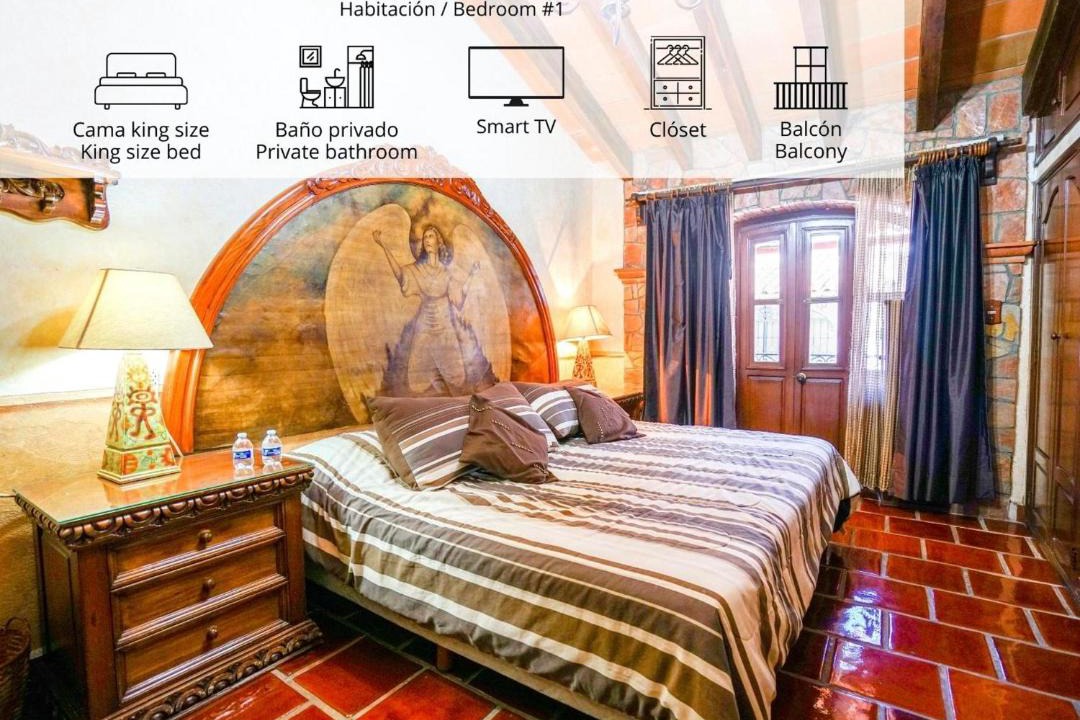 Photo of Bedroom in Taxco