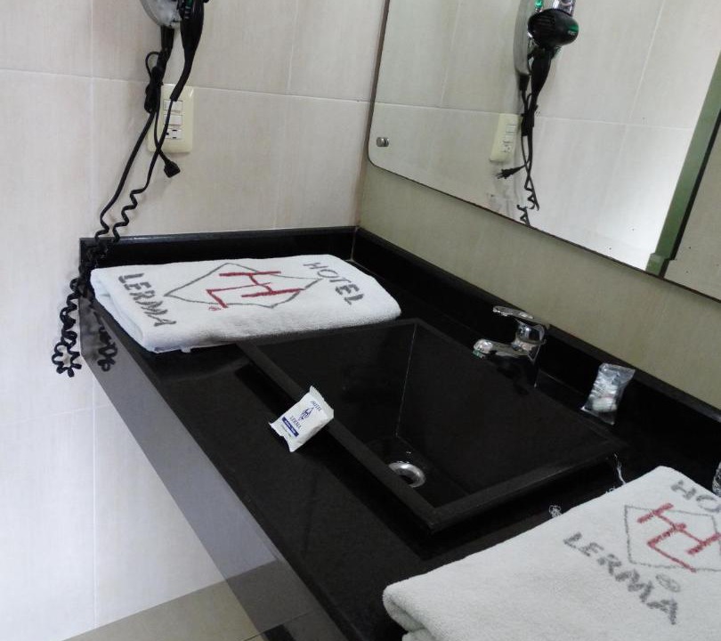 Photo of Bathroom in Lerma