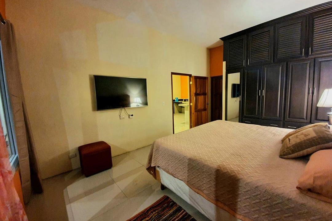 Photo of Bedroom in Flores