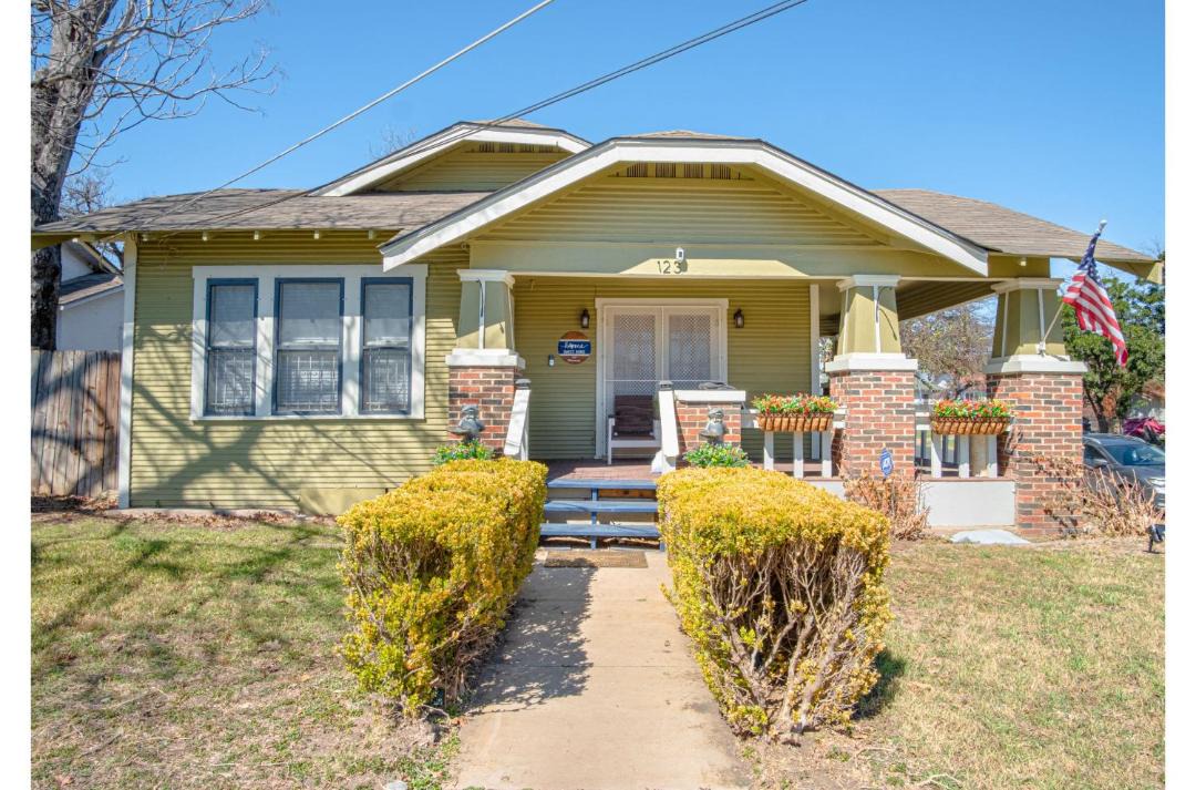 Photo of Others in Denver Heights