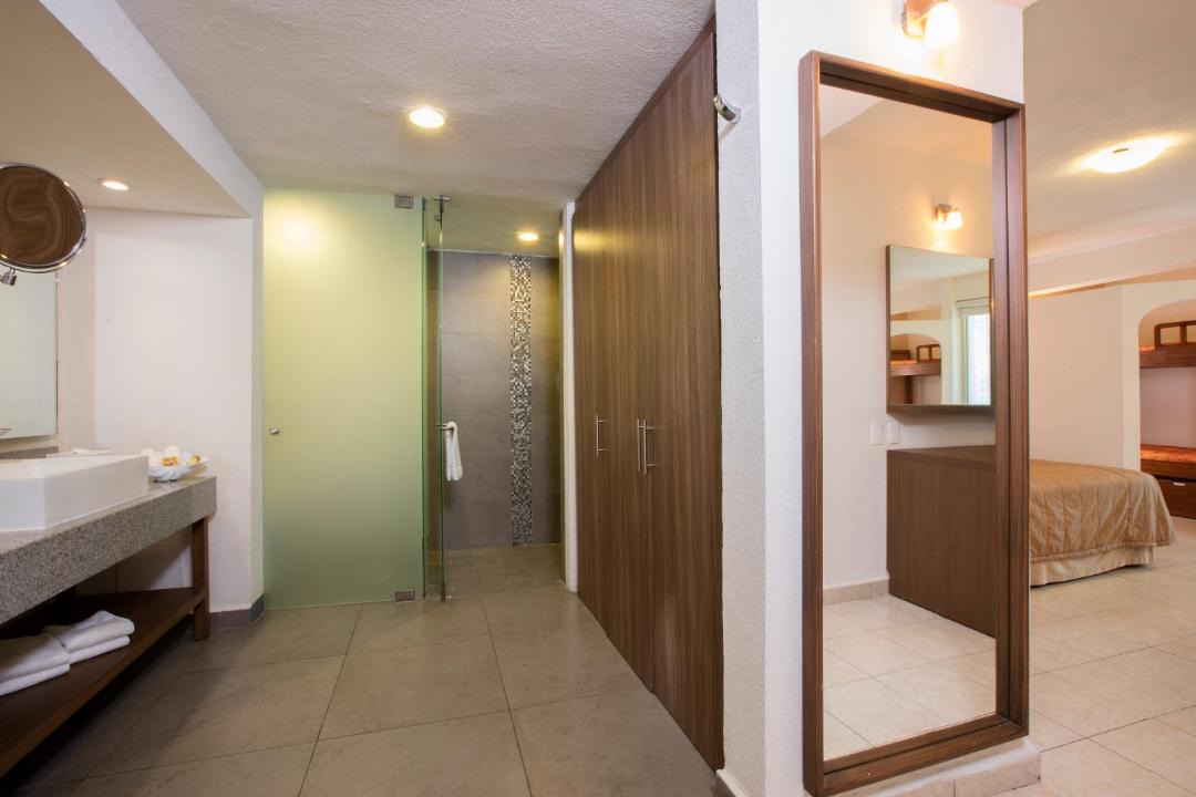 Photo of Bathroom in North Hotel Zone