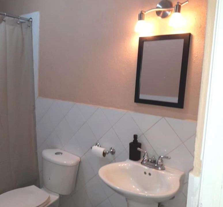 Photo of Bathroom in Zona 9