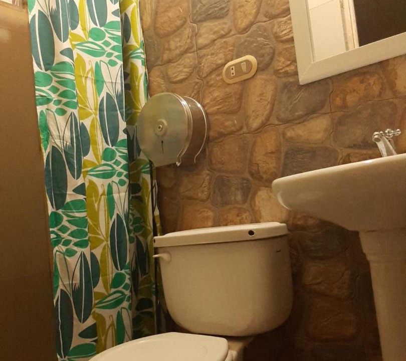 Photo of Bathroom in Flores