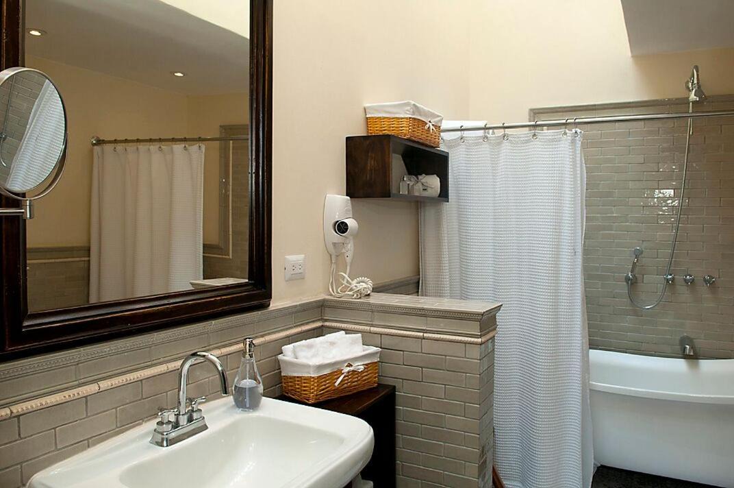 Photo of Bathroom in Dolores Hidalgo