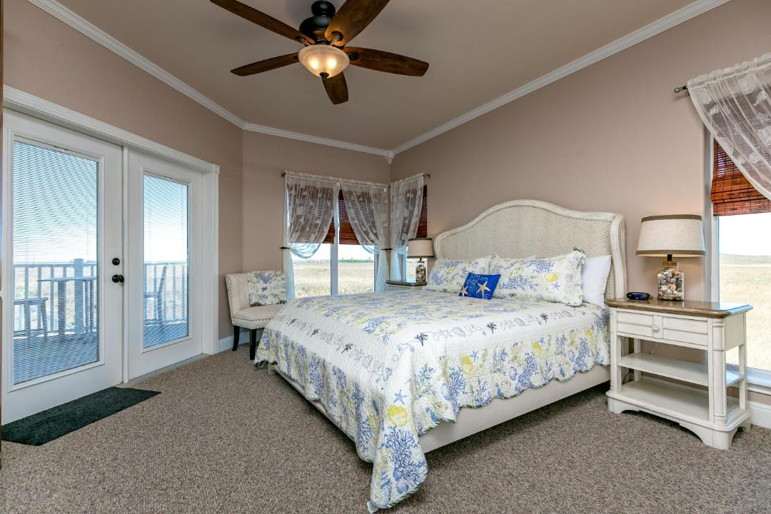 Photo of Bedroom in Port Aransas