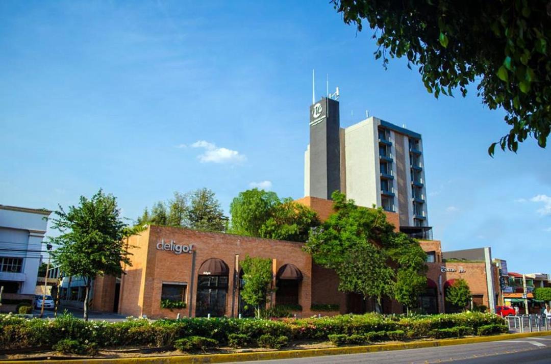 Photo of Others in Leon
