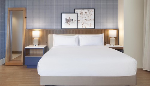 Room, 1 King Bed, Accessible, Non Smoking (Hearing)