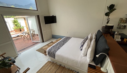 2 Suite María with Fountain and Mountain View - Pet friendly