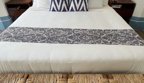 1 Suite Francisca with Fountain and Mountain View - Pet friendly