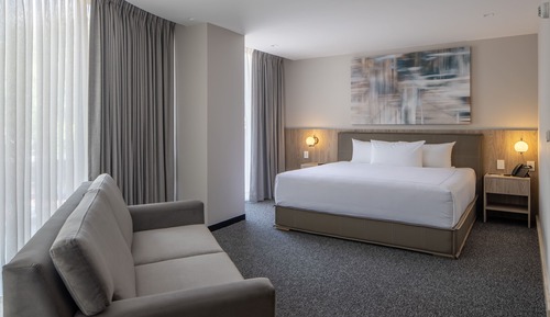 Elements Suite Terrace