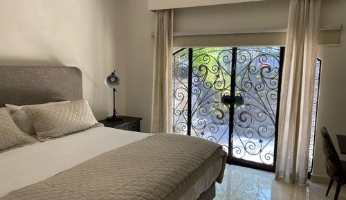 Business Room