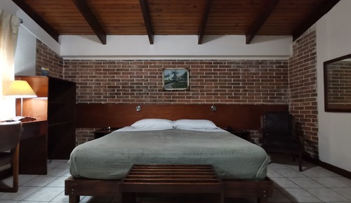 Suite Room