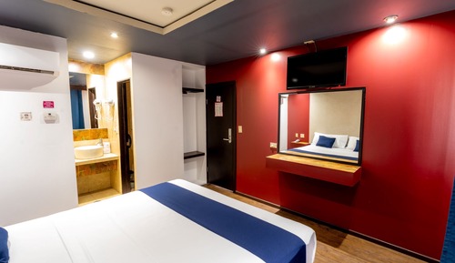 Superior Room, 1 King Bed