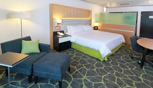 Standard Room, 1 King Bed (Walk-In Shower)