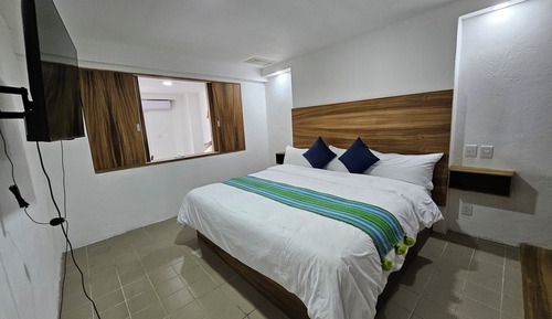 Signature Studio Suite