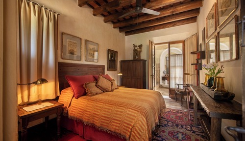 Standard Room, 1 Queen Bed, Garden View