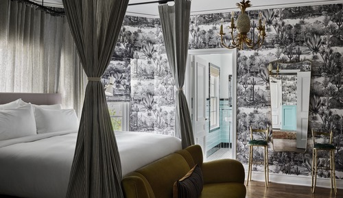 Suite, 1 King Bed (Hal Thomson Estate View)