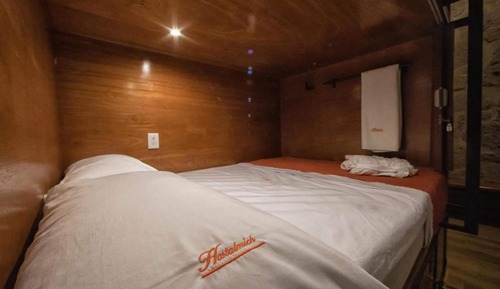 Shared Dormitory, Men only (Single Bed)