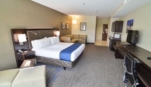 Standard Room, 1 King Bed, Accessible (Communications, Mobility)