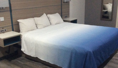 Single Room, 1 King Bed, Non Smoking, Hot Tub