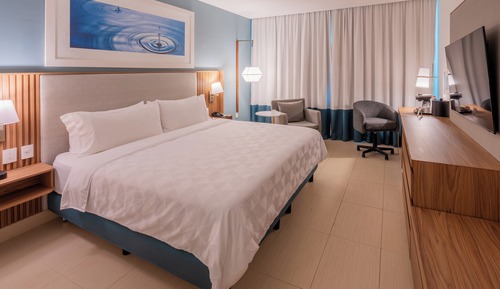 Standard Room, 1 King Bed