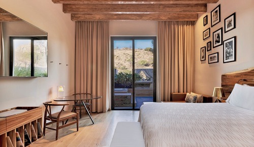 Suite, 1 King Bed, Hot Tub (Sundeck)