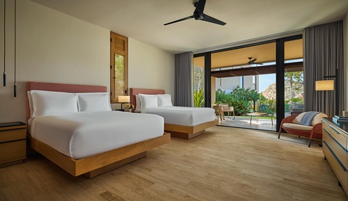 Deluxe Room, 2 Queen Beds, Ocean View