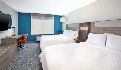 Suite, 2 Queen Beds, Accessible (Communications)