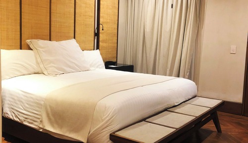 Premier Room