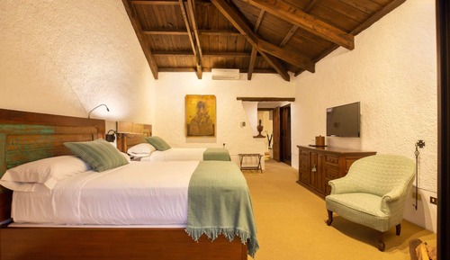 Superior Suite, Jetted Tub (All rooms are different)