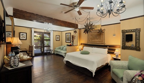 Junior Suite, 1 King Bed